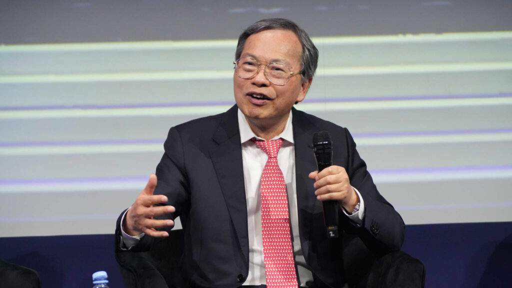 Super Micro stock tumbles on $7 billion financing plans