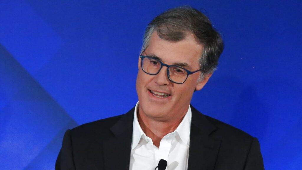 Could there be a $10 trillion company? Tech investing star Laffont believes so.