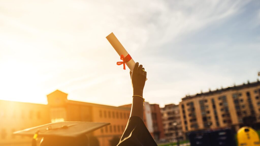 What’s a Good Rate on a Student Loan?