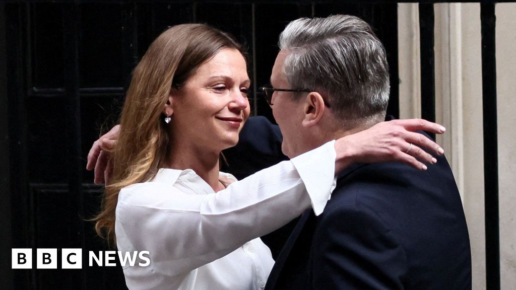 Watch: PM’s emotional tribute to his wife and children