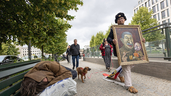 Russian dissident artist shot dead in Poland