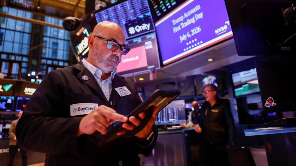 Low volatility stocks are suddenly turning into market leaders, Katie Stockton says