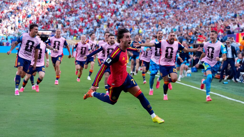 Spain wins the World Cup, beating Argentina 1-0 on goal in extra time