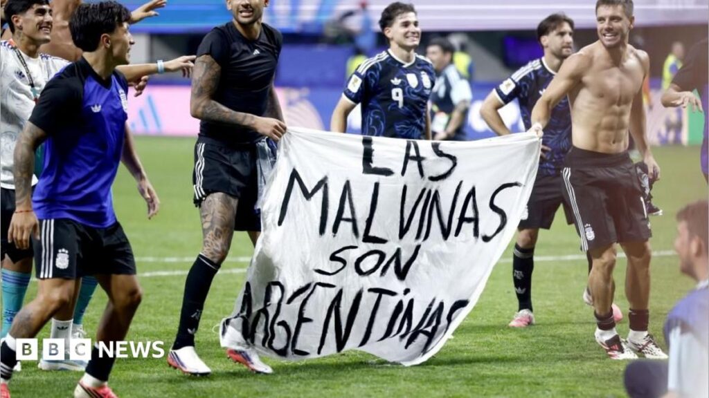UK says Falkland Islands ‘definitely ours’ after Argentina banner