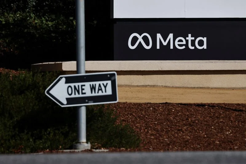 Users of Meta’s Facebook, Instagram report suffering some outages By Reuters