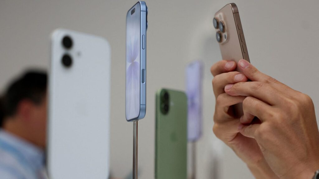 Don’t let a Wall Street analyst’s downgrade of Apple scare you out of the stock