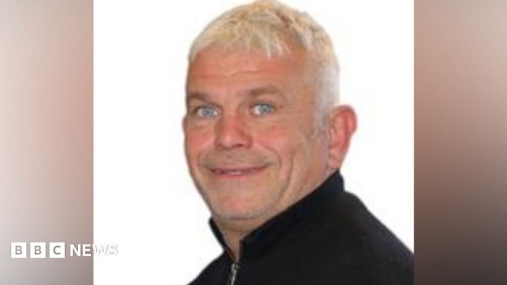 Kirklees Reform councillor suspended from party over social media posts