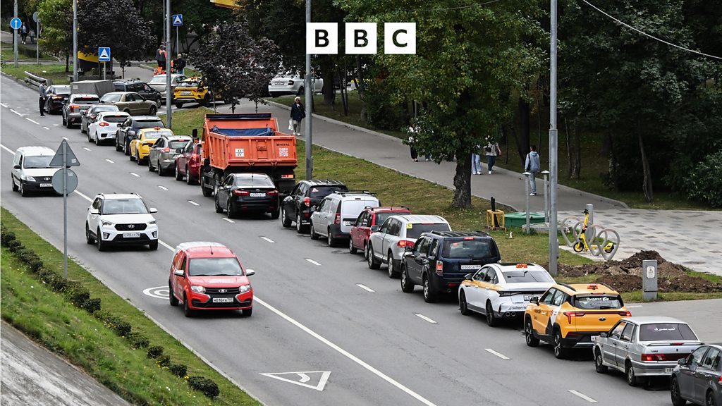 From Our Own Correspondent – Russia blames West for deepening crisis