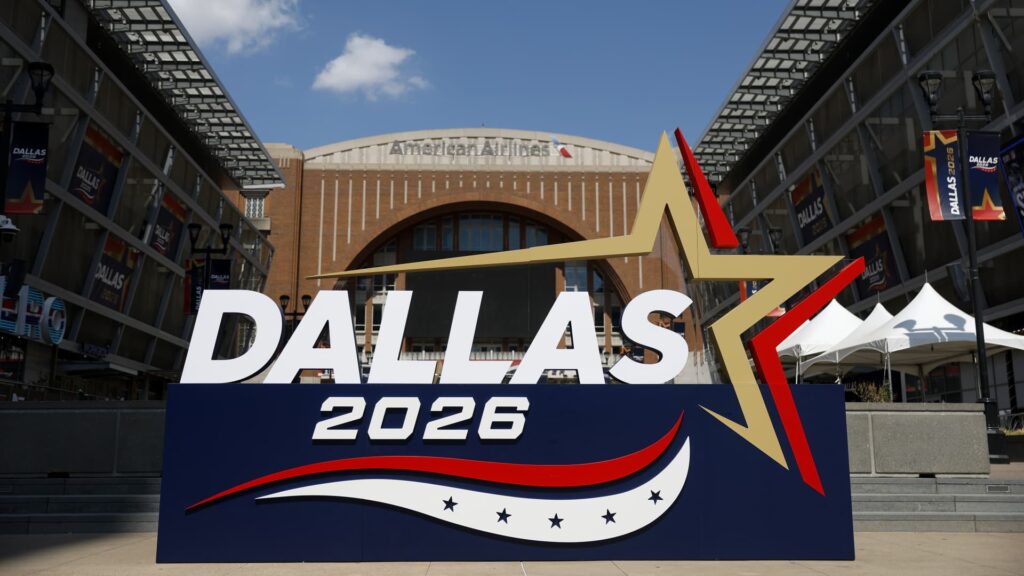 Here’s who’s speaking at the GOP midterm convention in Dallas